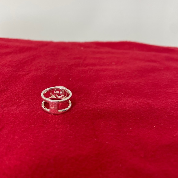 Gucci Interlocking Ring - Picture 3 of 4